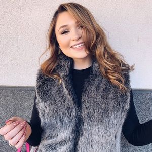 Meet your Posher, Brianna